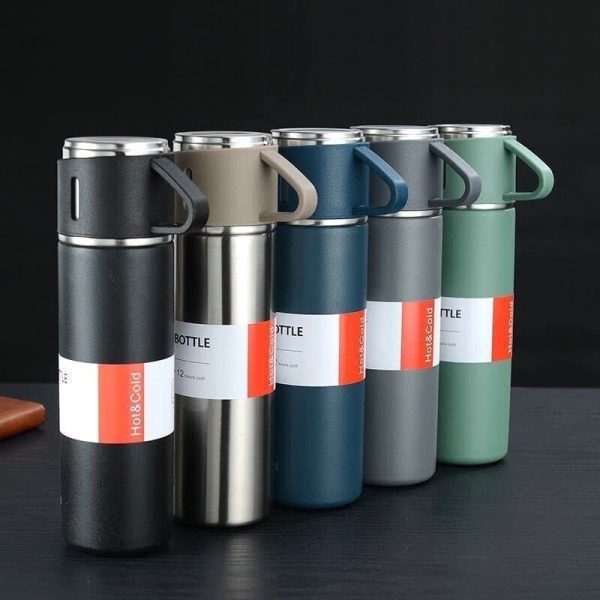 Vacuum Flask Gift Set With 3 Stainless Steel Cups Combo – 500ml – Keeps Hot/cold (random Color)