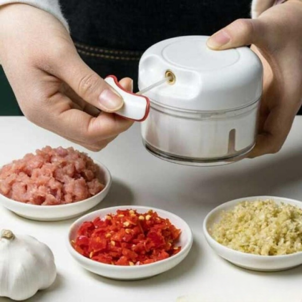 Multi Functional Grinding Food Chopper | Mini Manual Garlic Chopper (With Magnetic Blade)