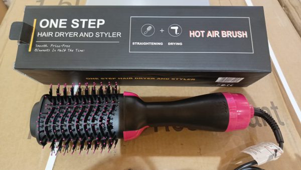 One Step 3 In 1 Hot Air Brush (Dryer + Styler)