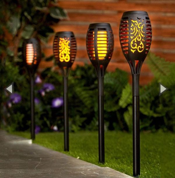 Solar Light With Flickering Flames For Outdoor (Solar - Automatic)